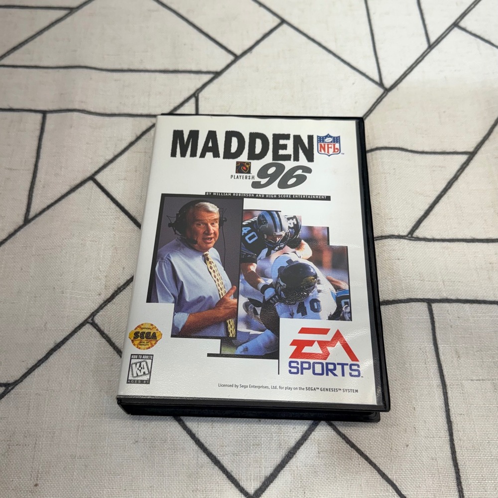 EA Sports Madden NFL 96 Sega Genesis Black CIB Complete with Manual Tested